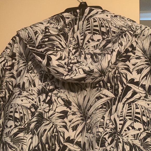 Colombia Spring jacket with hood, XL, NWT - Picture 5 of 10